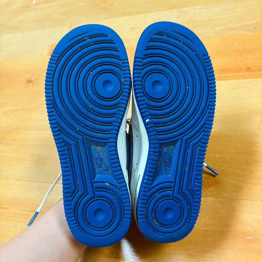Nike White & Blue Air Force 1 LV8 PS White Game Royal Kids Size 4.5Y